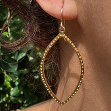 Load image into Gallery viewer, Almond-Shaped Hoop Earrings