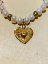Load image into Gallery viewer, Rays of LOVE Pearl elastic Bracelet
