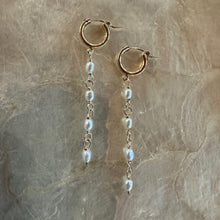 Load image into Gallery viewer, Perlitas Hoops