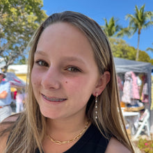 Load image into Gallery viewer, Perlitas Hoops