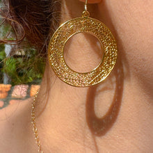 Load image into Gallery viewer, Sea Fan Hoops