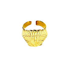 Load image into Gallery viewer, Scallop Shell Ariel Ring