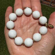 Load image into Gallery viewer, Snow White elastic Bracelet
