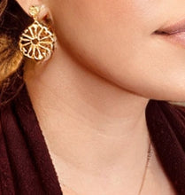 Load image into Gallery viewer, Love-me-not Sun Flower Earrings