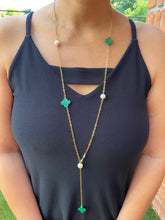 Load image into Gallery viewer, Malachite Clovers & Pearls Necklace - Long