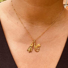 Load image into Gallery viewer, Snorkeling charm Necklace