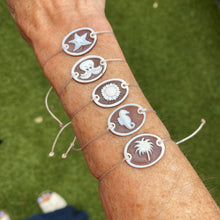 Load image into Gallery viewer, Hand carved Shell Cameo Bracelets