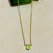 Load image into Gallery viewer, Peridot Drop Necklace