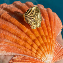 Load image into Gallery viewer, Scallop Shell Ariel Ring
