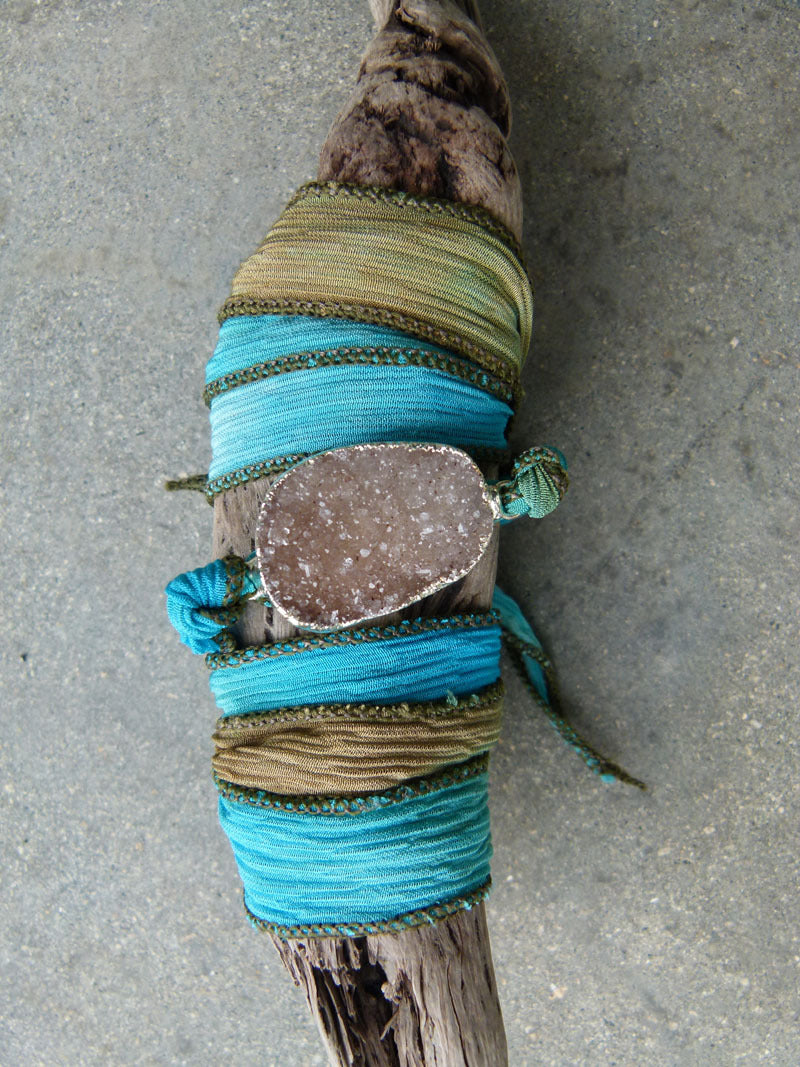 Druzy Silk Wrap Bracelet Blue/Green