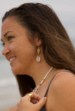 Load image into Gallery viewer, Twinning Dangly Cowry Earrings