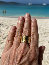 Load image into Gallery viewer, Heart of Gold Adjustable Ring