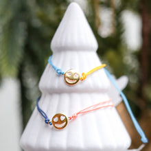Load image into Gallery viewer, Happy Face charm Bracelet