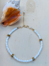 Load image into Gallery viewer, Shells on her Feet Anklet