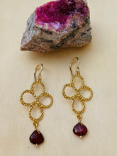 Load image into Gallery viewer, Flower/Clover Garnet Earrings
