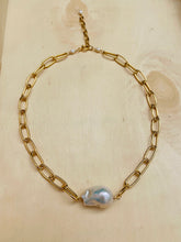 Load image into Gallery viewer, Baroque Pearl Choker