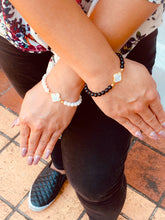 Load image into Gallery viewer, Clover elastic Bracelets