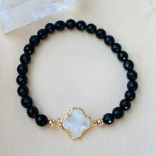 Load image into Gallery viewer, Clover elastic Bracelets