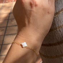 Load image into Gallery viewer, Lucky Mother of Pearl Clover