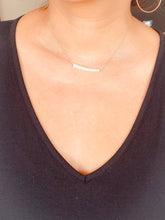 Load image into Gallery viewer, Delicate White Dentalium Shell Necklace