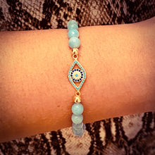 Load image into Gallery viewer, Glow Blue Evil Eye elastic Bracelet