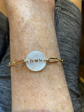 Load image into Gallery viewer, &quot;MOM&quot; Bracelet w/Link Chain
