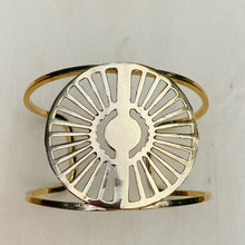 Load image into Gallery viewer, SUNRAYS Cuff Bracelet

