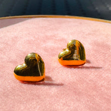 Load image into Gallery viewer, Heart stud Earrings
