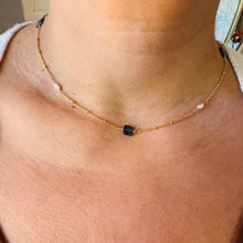 Load image into Gallery viewer, Kyanite squares and Pearls Choker Necklace
