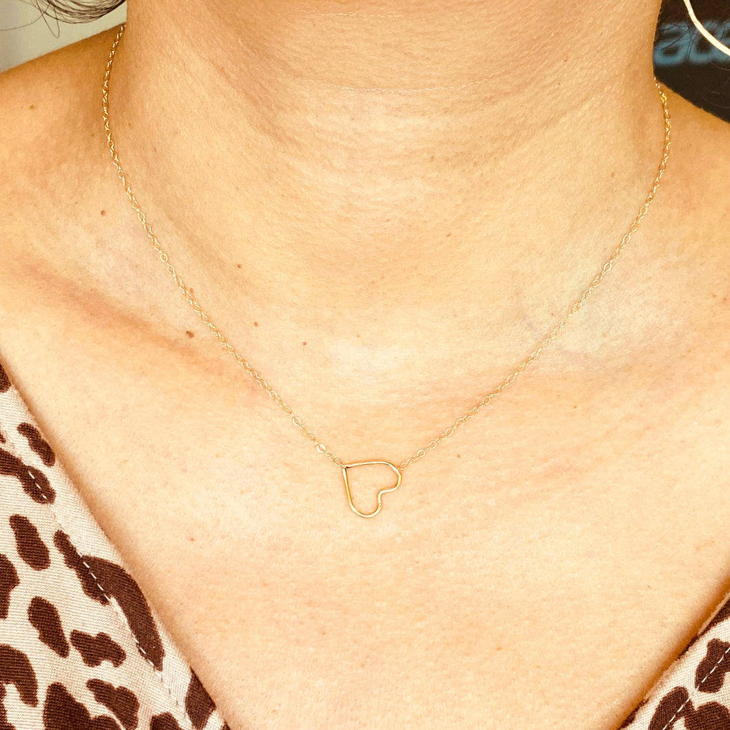 14KT Gold Love Flows Tiny Heart Necklace