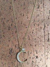 Load image into Gallery viewer, Gold Moon Pendant Necklace
