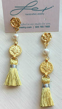Load image into Gallery viewer, Flower Post Coin Tassel Earrings

