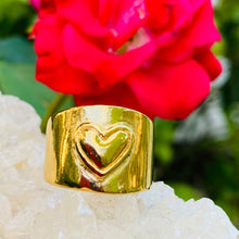 Load image into Gallery viewer, Heart of Gold Adjustable Ring
