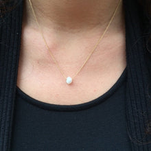 Load image into Gallery viewer, Single Pearl Necklace
