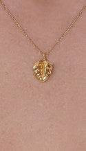 Load image into Gallery viewer, .14kt Gold platted Leaf charm Necklace
