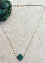 Load image into Gallery viewer, Clover Necklace - Malachite
