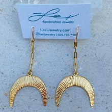 Load image into Gallery viewer, Rays of Light Crescent Moon Earrings
