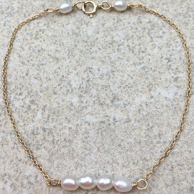 14KT Gold Pearls Bar Bracelet