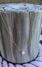 Load image into Gallery viewer, 14KT Gold Single Pearl Necklace
