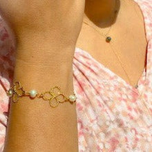 Load image into Gallery viewer, Blooming Clovers and Pearls Toggle bracelet
