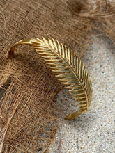 Load image into Gallery viewer, Palm Frond Gold Cuff
