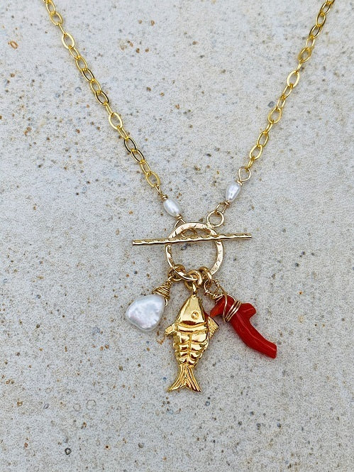 Toggle Necklace w/Fishie, Coral & Oyster Pearl